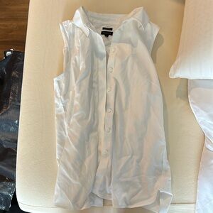 Talbots sleeveless collared top